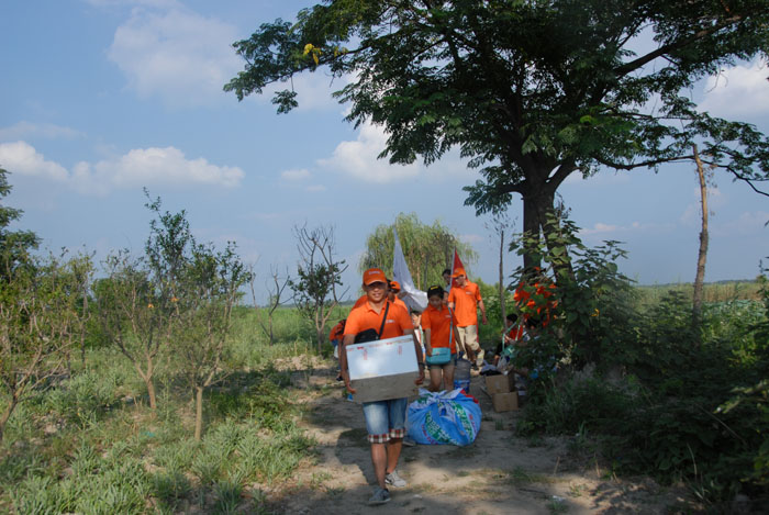 ����������С�u���x��һ�����������ذ��ϣ���ԭ��ý������